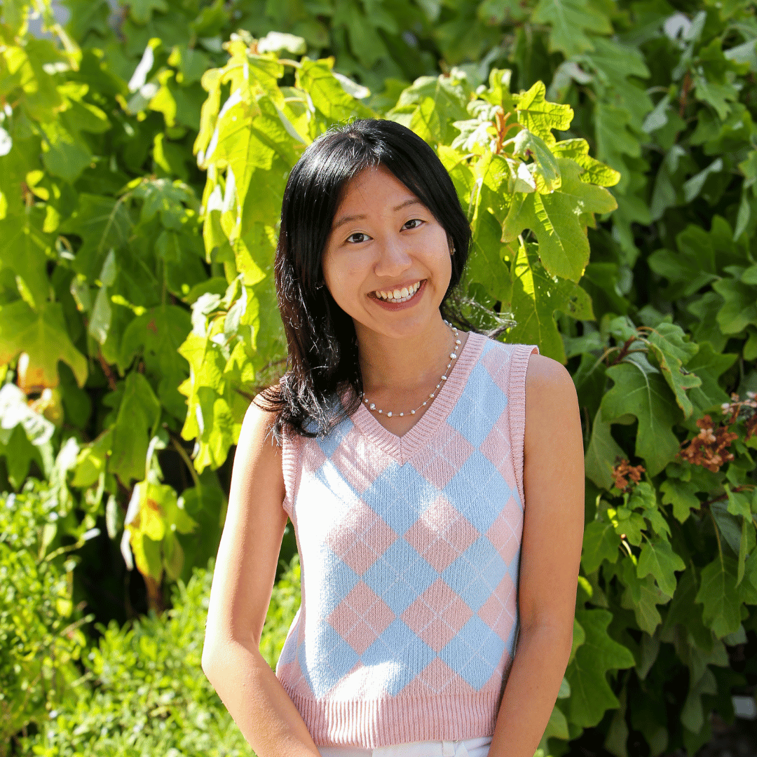 Shoshiana Vang